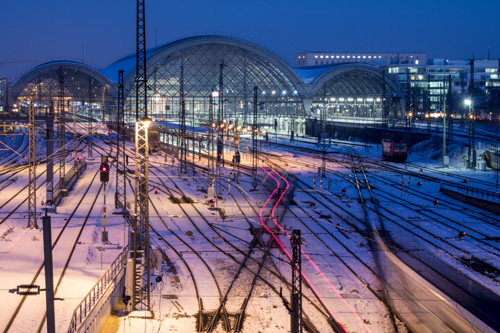 Dresdner Hauptbahnhof im Schnee // Produkttest Saal-Digital